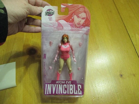 New McFarlane Toys Skybound Atom Eve Clean Version Invincible Action Figure Cover