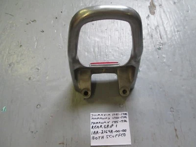 Yamaha XJ700 / XJ700X / XJ750X riel de agarre para pasajeros, agarre 1, 1AA-2164A-00-00 Foto 1 de 4