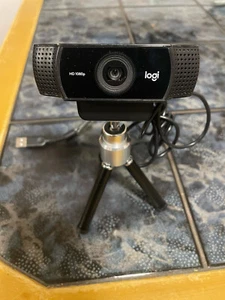LOGITECH C922 Pro Streamer, Full-HD Webcam mit Stativ Top Zustand - Photo 1/1