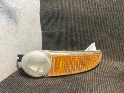 Fits 2001-2006 GMC Yukon Left Turn Signal Lamp OEM:15199554 Foto 1 de 4