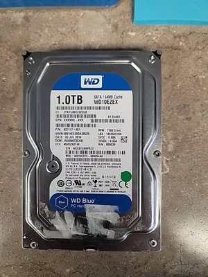Western Digital WD10EZEX-60WN4A0, 1TB HDD, 7200RPM, 3.5", 24381 Hours On - image 1 of 4
