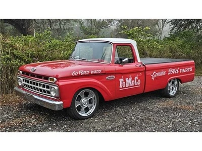 Ford F-100 1965 cabina personalizada Restomod Foto 1 de 4