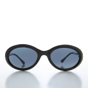 Black Classic Oval Unisex Clout 90s Sunglasses Gray Lens - Hilda - Picture 1 of 3