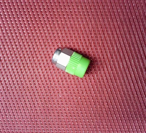 Tubo macho Swagelok/Cajon® 1/8" NPT cabeza hexagonal roscada enchufe 316 acero inoxidable SS - Imagen 1 de 2