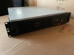 APC Smart-UPS 2200VA - Onduleur monté en rack d'occasion - Photo 1/4