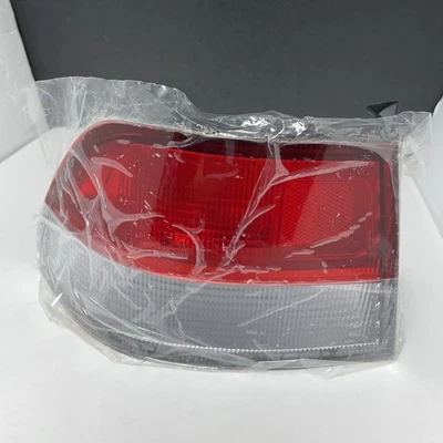 Luz trasera lateral del conductor Honda Civic 1996-2000/nueva Foto 1 de 4