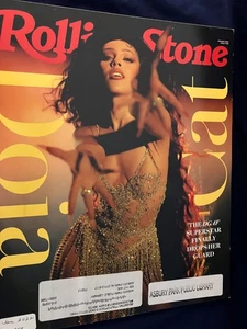 ROLLING STONE Jan 2022 Doja Cat.-Superstar Finally Drops Her Guard ! - Picture 1 of 5