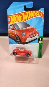 Hot Wheels Fiat 500e HW Green Speed Series #8/1 0 Red Diecast 1:64 Scale Mattel - Picture 1 of 2