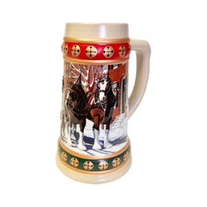 Taza vintage 1993 Anheuser Busch Budweiser Holiday Beer Stein Clydesdales - Imagen 1 de 6
