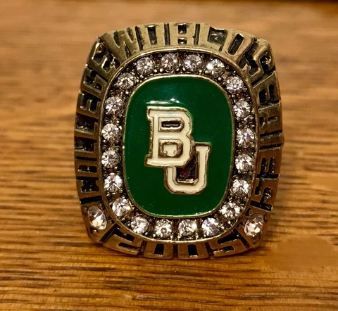 RARE Baylor Bears REPLICA 2005 College World Series Baseball Ring BU Cover