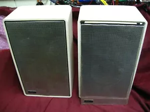 Pair Advent Vintage Classic Speakers White Tested WOOFER FOAM SURROUNDS NEED FIX - Picture 1 of 8