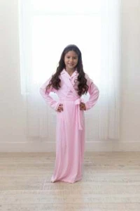 Girl's Robe in Pink - Picture 1 of 10
