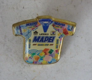 VINTAGE MAPEI QUICK STEP LATEXCO CYCLING JERSEY PIN - NOS - Picture 1 of 3