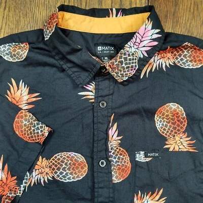 Matix Men's XL Black / Pineapple Print Hawaiian Short Sleeve Button-Up Shirt  - Image 1 of 4