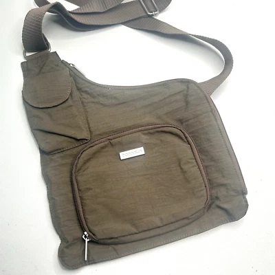 *Edgy BAGGALLINI Bolso Bandolera de Viaje Bronceado Oscuro Sólido Nylon Foto 1 de 4