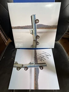 LIMITED EDITION POST MALONE F-1 TRILLION DOUBLE GREEN VINYL HANDSIGNIERTER DRUCK - Bild 1 von 7