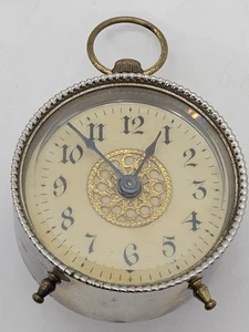 Antike funktionierende kleine viktorianische mechanische Uhr mit Nickelzapfen Beinring oben aus dem 19. Jh. - Bild 1 von 12