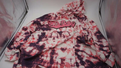 CAMISETA BOOHOO MUJER "BEBÉ AÑOS 90" CON CAPUCHA ROSA/BLANCO TALLA 26 Foto 1 de 2