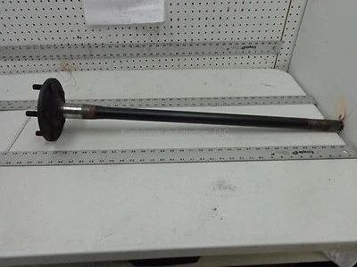 Chevy C1500 Axle Shaft 92 GMC 10 bolt 8.5" Ring Gear 30 Spline 88 89 90 91 REAR - Image 1 of 4