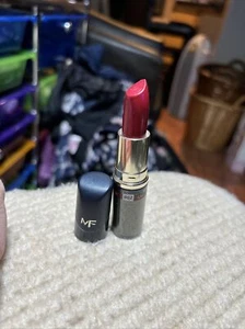 Max Factor Lasting Color Lipstick (802) Paris Red 1520.  New! - Picture 1 of 4