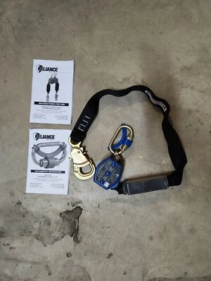 Reliance Micro-Loc® Personal SRL with Steelhead® Tieback Hook, 6'-9' 4257006-1 - Image 1 of 4