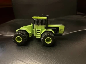 1/64 2012 National Farm Toy Show ERTL Steiger Tiger KP-525 - Picture 1 of 7