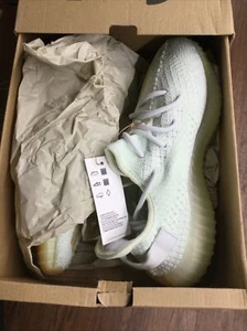 Größe 13 - Adidas Yeezy Boost 350 V2 Low Hyperspace EG7491 Original NEU DS - Bild 1 von 6