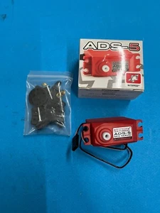 ARRMA ADS-5 V2 4.5kg Waterproof Servo Red AR390133 - Picture 1 of 2