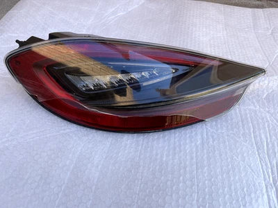 OEM 98163198700 2015 2016 Porsche Cayman GTS Left Driver Tail Light *BROKEN* - Image 1 of 4
