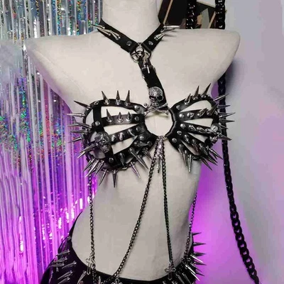 Punk Rock Cruz Pico Tachonado Remache Calavera Harajuku BDSM Grunge Y2K TOPS Foto 1 de 4