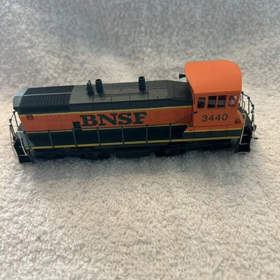 Locomotora Athearn SW1500 BNSF #3440 en caja original Foto 1 de 4