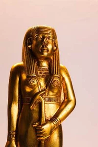 Egyptian Hathor Goddess holding WAS-Scepter and the Egyptian Ankh - Picture 1 of 5