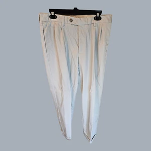 Haggar Men's dress pants Tan Pleated Front Cuffed Pant Legs Size 34/30 - Picture 1 of 3