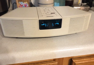 Bose Wave Clock AM FM Radio Model AWR1-1W No Remote - Image 1 of 3
