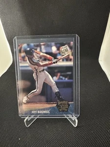 1992 Fleer Ultra #3 Jeff Bagwell Award Winners Insert Rookie of the Year Astros - Picture 1 of 2