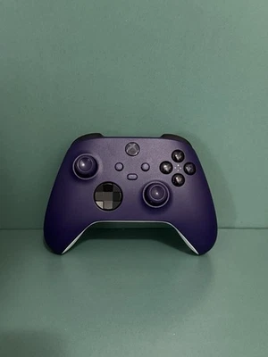 Microsoft Controller per Xbox One/Series X/S - Astral Purple 24 Mesi Garanzia - Immagine 1 di 4