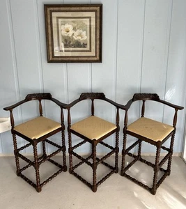 Rare Find VTG Pair Counter Stools W/ Rush Seats Palm Tree Carving Bar Stools - Picture 1 of 23