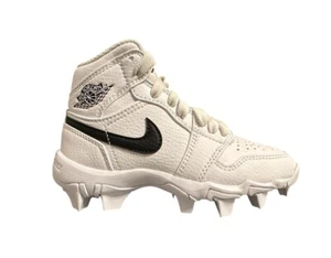 Jordan 1 Mid GS Boys Size 10C White Black Football Baseball Cleats HF6883-100 - Picture 1 of 7