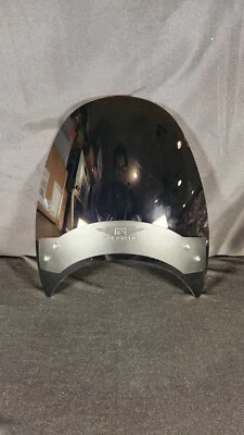 National Cycle - N2535-002 - Flyscreen with Black Hardware, Dark Tint [389] Foto 1 de 3