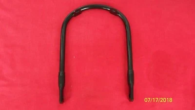 64-72 TRIUMPH 500 650 NEW CENTER BRIDGE FRONT FENDER STAY 97-1683 MADE IN THE UK Foto 1 de 2