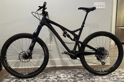 Diamondback Release 5C Carbon Full Suspension Mountain Bike - Image 1 of 4