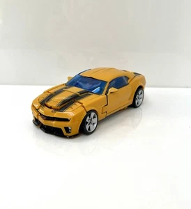 Transformers Bumblebee Action Figure (2007) - Picture 1 of 5