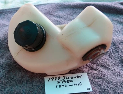 Suzuki FA50 1989 tanque de aceite (396 millas) Foto 1 de 3