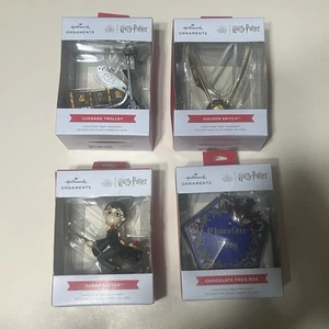Lot Of 4 Harry Potter Hallmark Christmas Ornaments Potter Trolley Snitch Frog - Picture 1 of 7