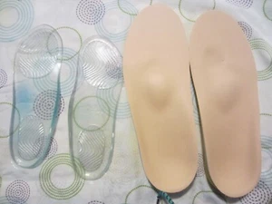 2-DIFFERENT PAIR OF WOMEN'S SIZE 8-10-INSOLES - Picture 1 of 10