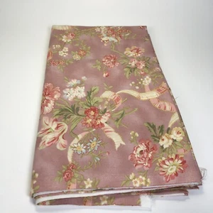 Sentimental Journey By Robyn Pandolph For SSI Floral Fabric 50x53 Pink  - Picture 1 of 3