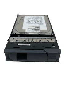 NetApp X412A-R5 600GB SAS Hard Drive 3.5" 15K Hitachi HUS156060VLS600 46X0884 - Picture 1 of 6
