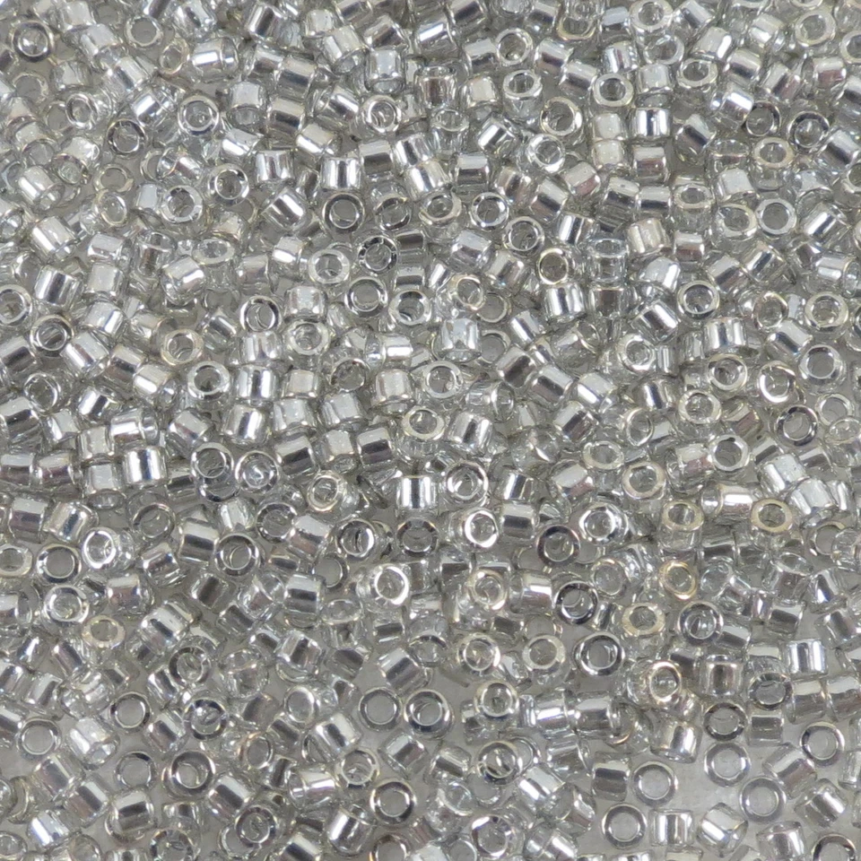 Cuentas Miyuki Delica 11/0 # 071-150 7,2 gr/tubo Foto 1 de 1