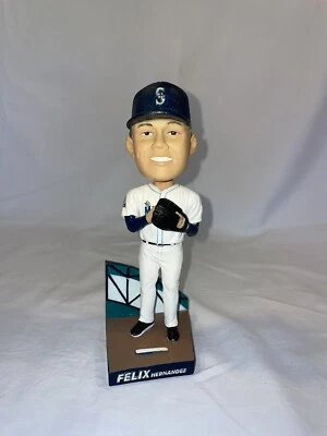 Bubble Head Figure Felix Fernandez Mariners 2007 - Image 1 of 4