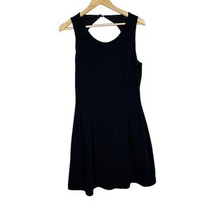 Elle Black Fit And Flare Dress Sleeveless Mini Dress Ribbed Material Zip Size 14 - Picture 1 of 10